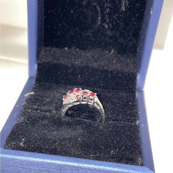 Kay Sterling Silver Garnet Ring Intricate Design Red Gemstones Band size 6 - Picture 9 of 9